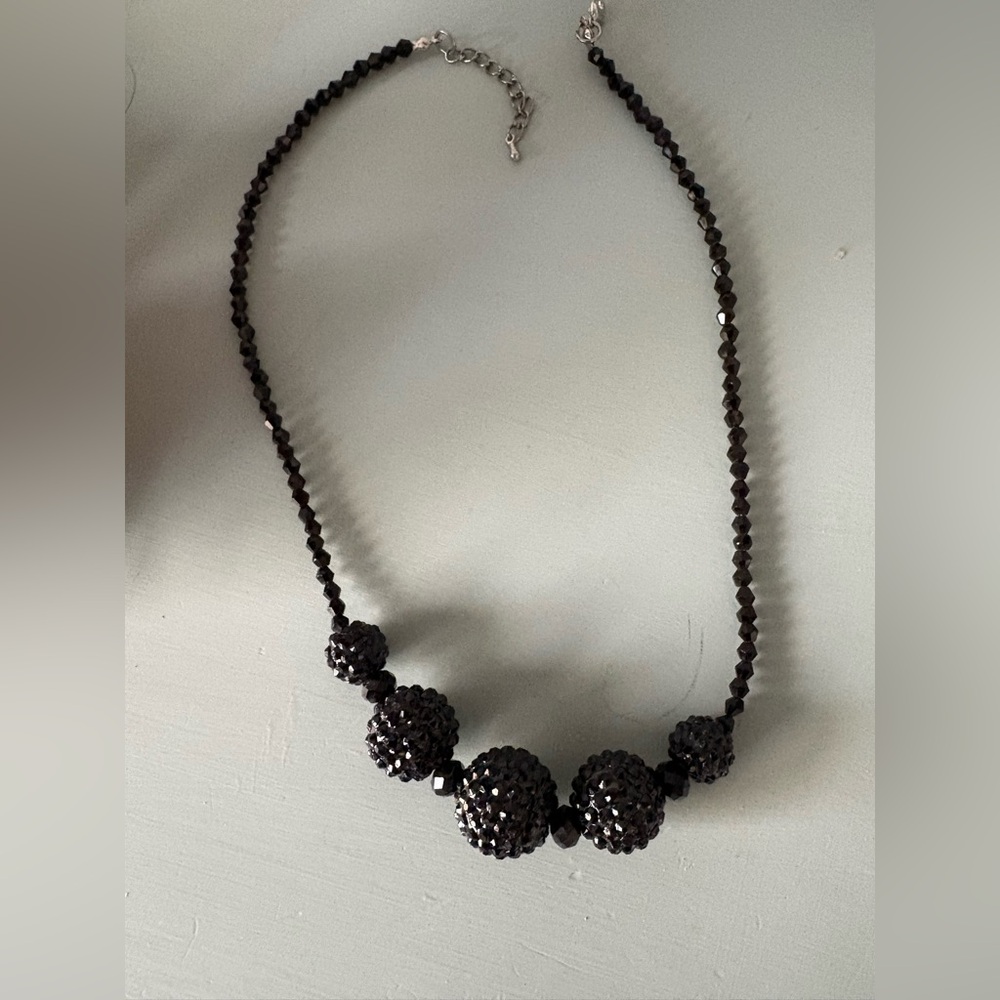 Elegant Black Crystal Beaded Necklace